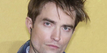 Robert Pattinson