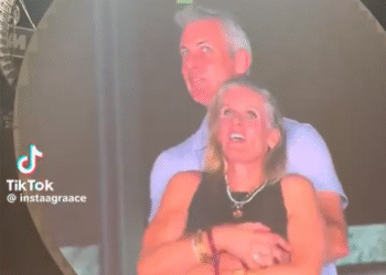 Andy Byron selingkuh di konser Coldplay